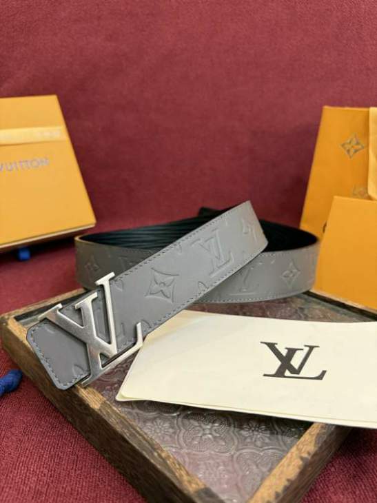 Picture of Louis Vuitton Belts _SKUfw220043038fw